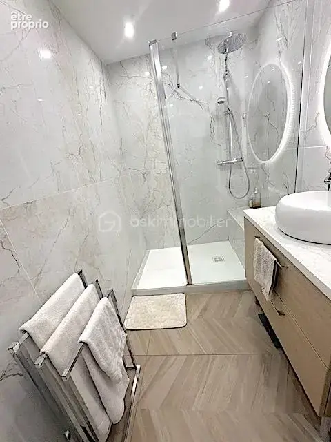 Appartement de standing en rez de jardin dans une résidence arborée avec piscine et gardien - photo 14