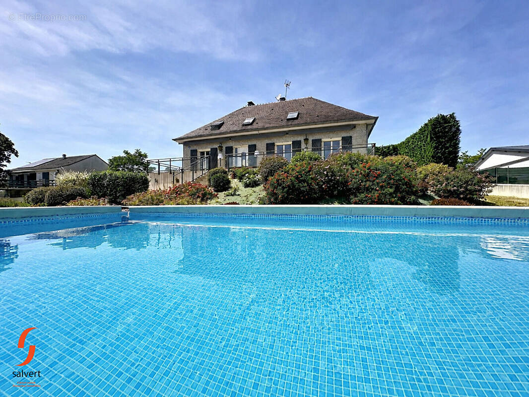 Maison à QUINSSAINES