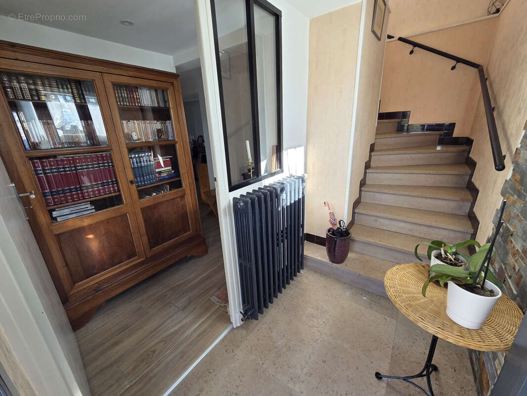 Maison à ROUSSILLON