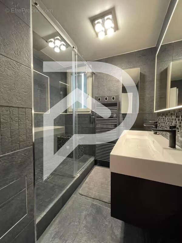 Appartement à BOISSY-SAINT-LEGER