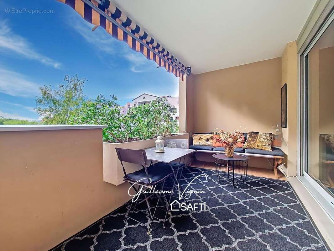 Photo 2 - Appartement à SAINTE-FOY-LES-LYON