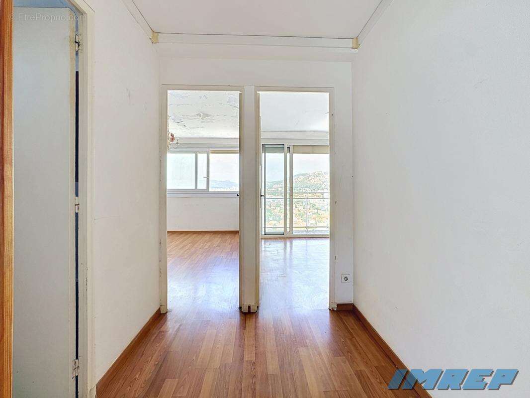 Appartement à MARSEILLE-9E