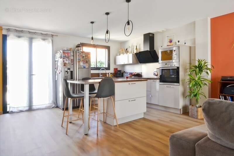 Maison à ESPONDEILHAN