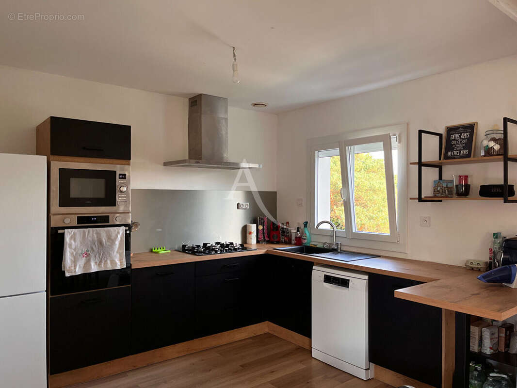 Maison à LE GIROUARD