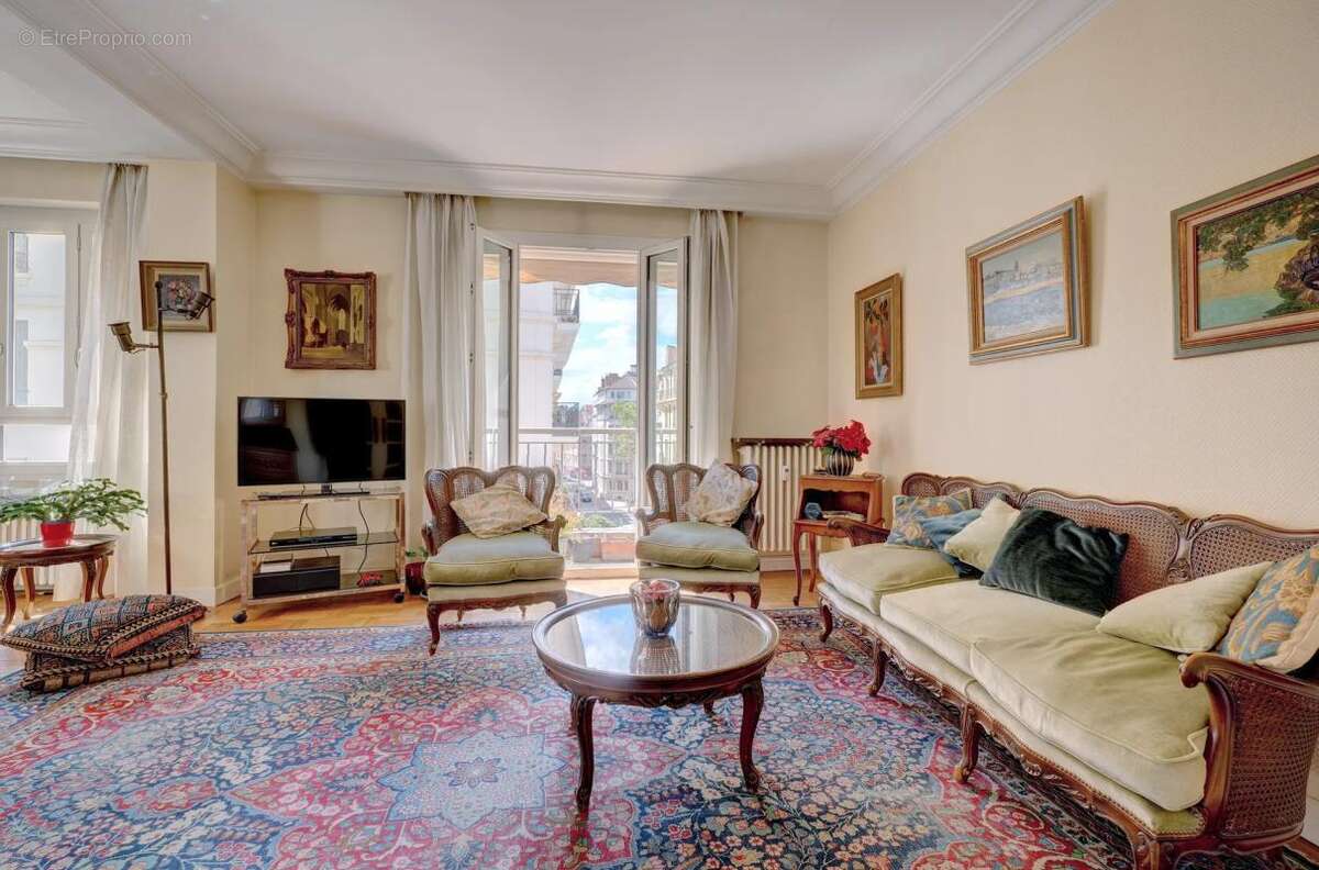 Appartement à LYON-6E
