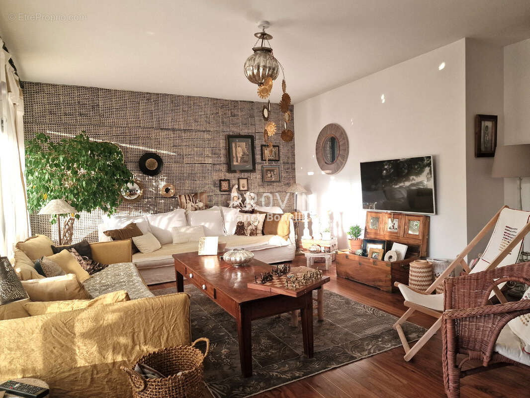 Appartement à SAINT-JULIEN-EN-GENEVOIS