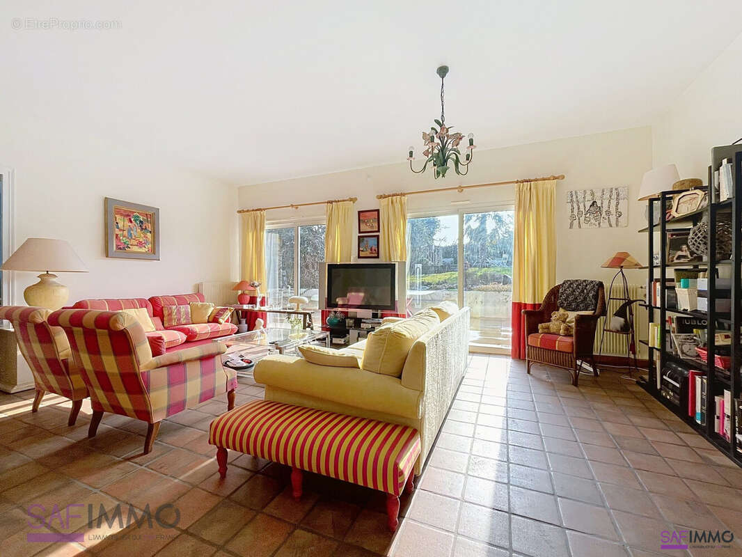 Maison à CURIS-AU-MONT-D&#039;OR