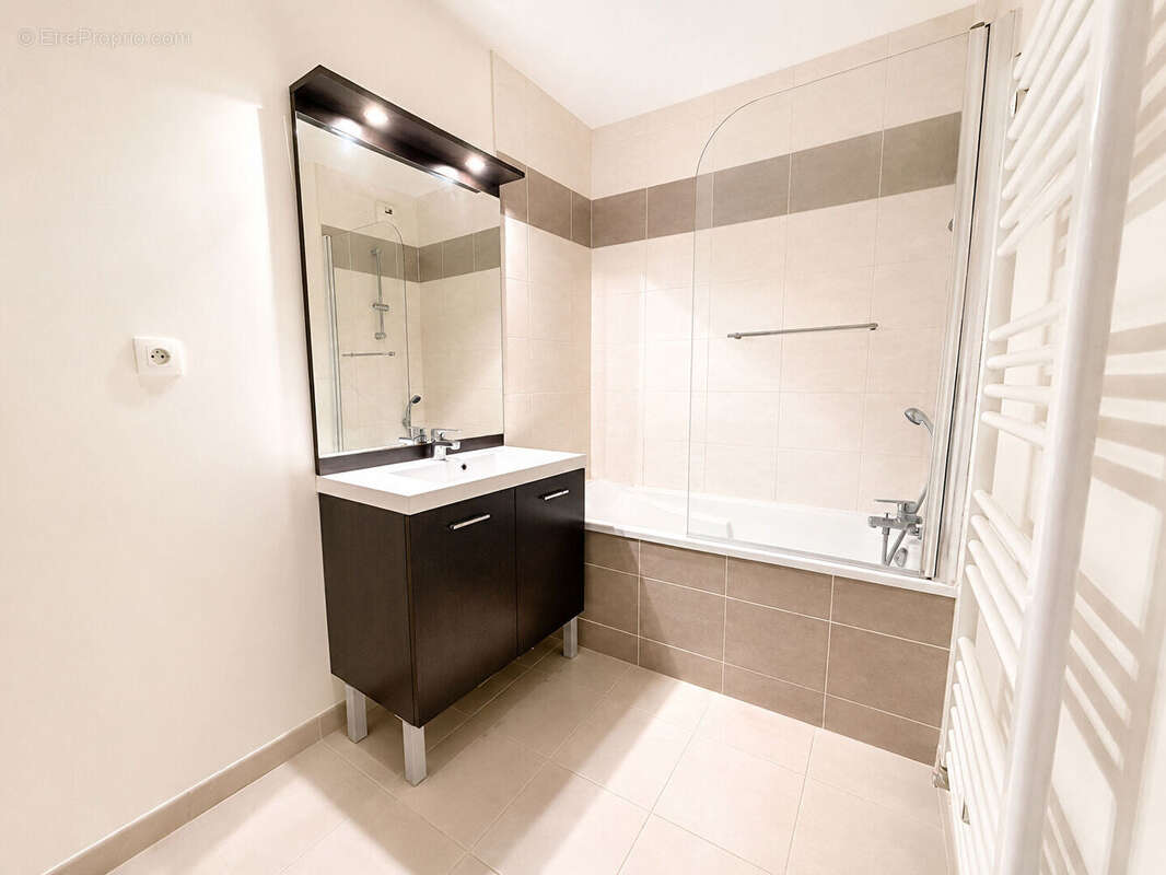Appartement 65m² à saint-herblain - photo 7