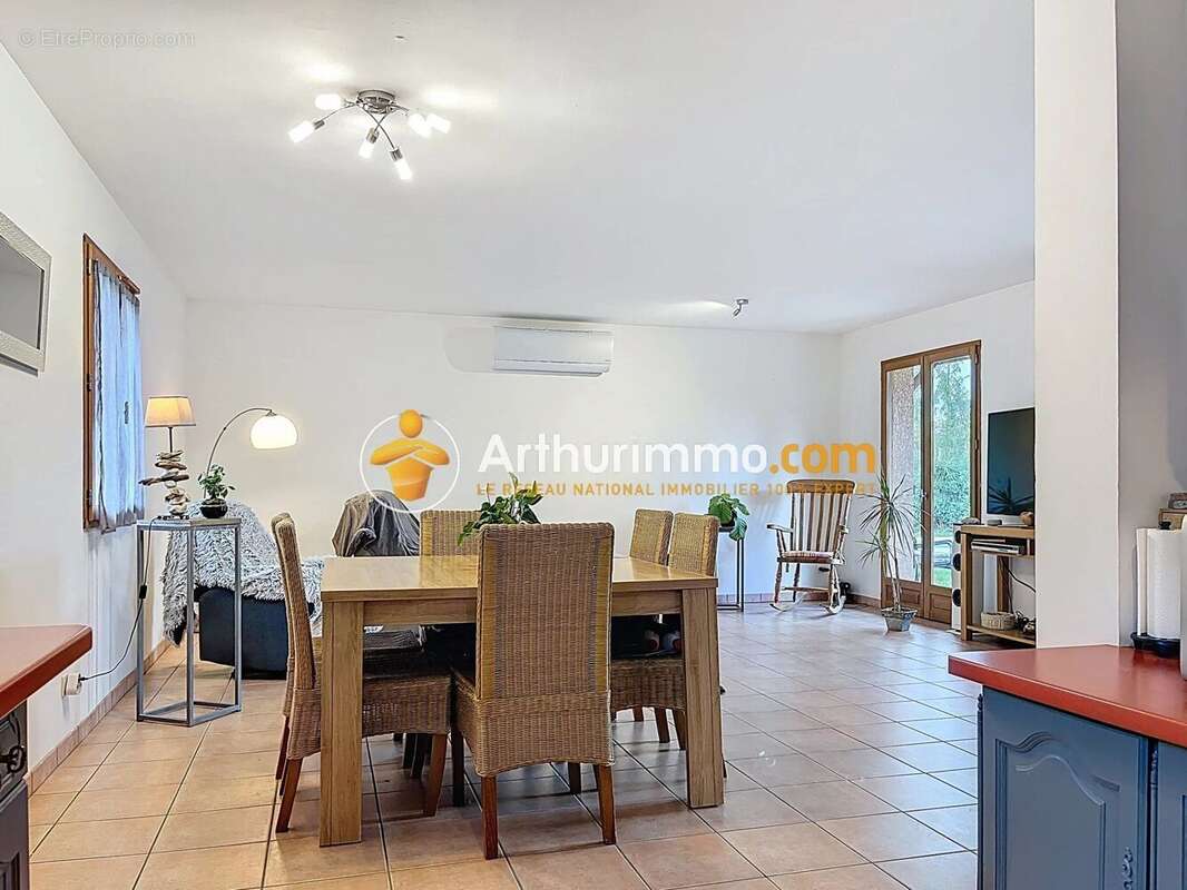 Maison à BOURGOIN-JALLIEU