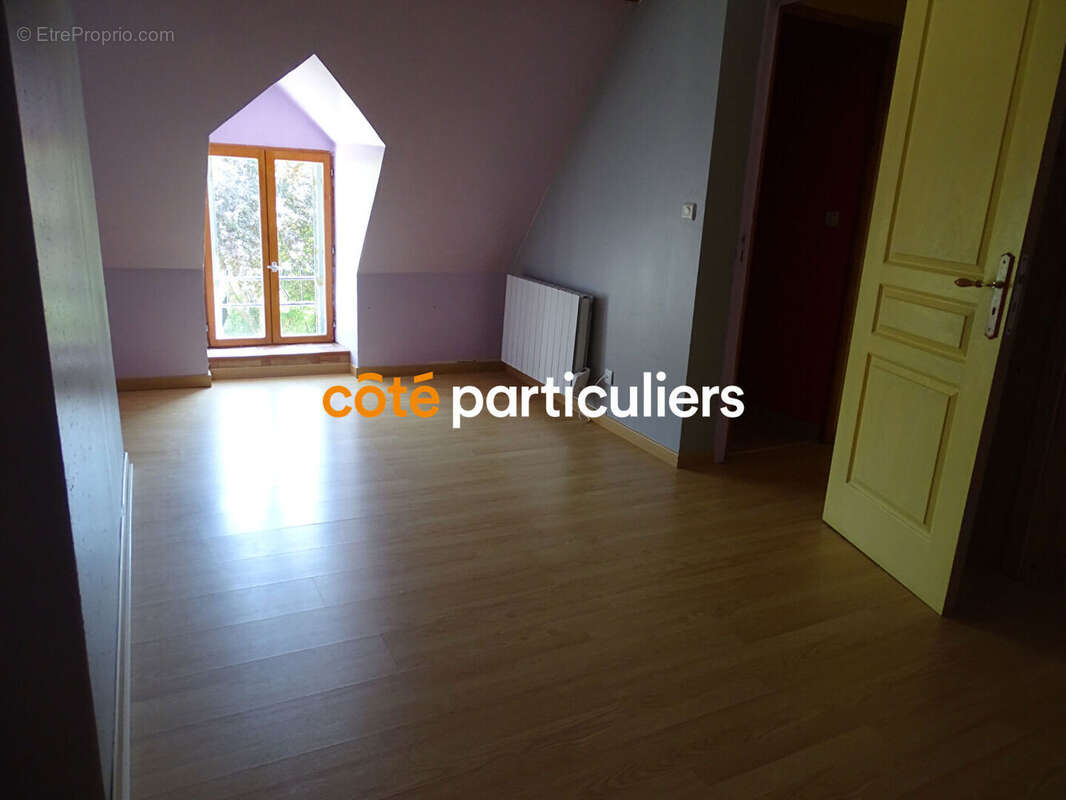 Maison à SAINT-SYMPHORIEN