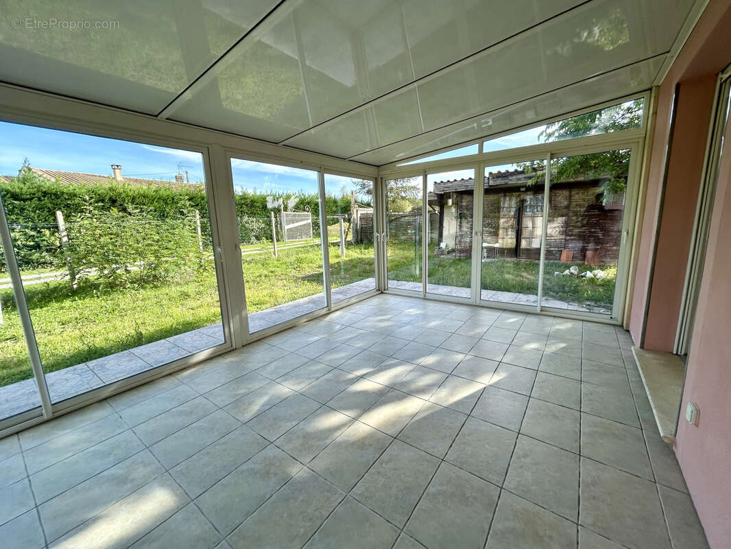 Maison à SAINT-DENIS-DE-PILE