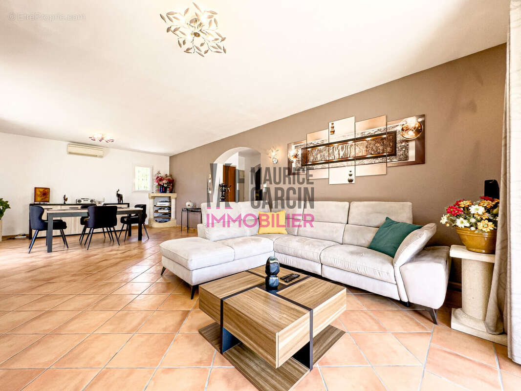 Maison 115 m² à Jonquieres  - photo 5