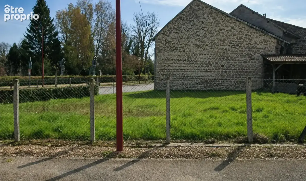 Photo 1 - Terrain à MOURIOUX-VIEILLEVILLE