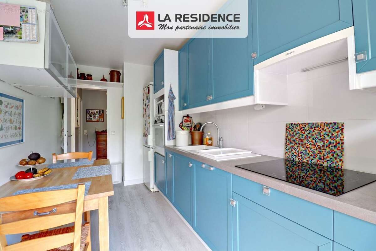 Appartement à VERNEUIL-SUR-SEINE