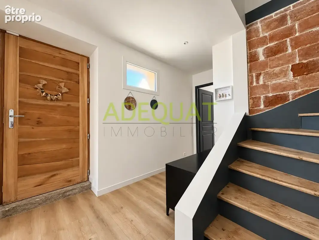 Exclusivité   cessieu   maison de village 110 m2 avec extérieur - photo 7