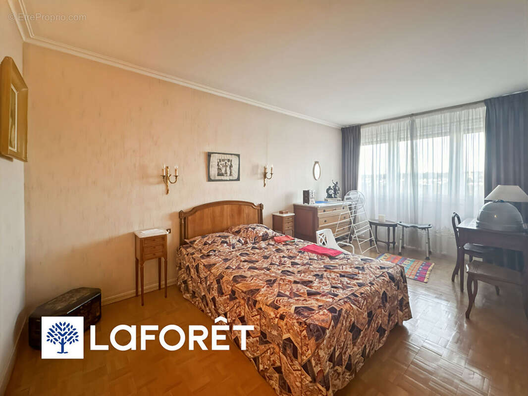 Appartement à RIS-ORANGIS