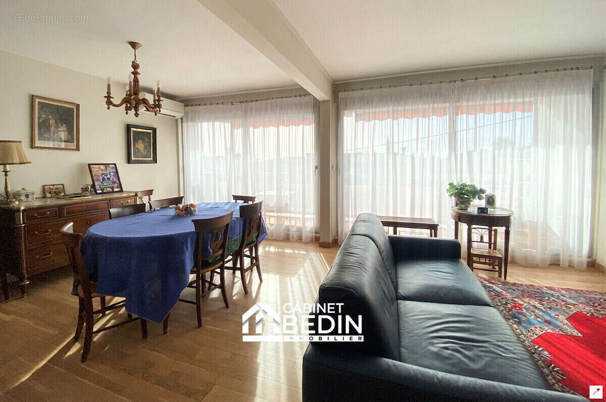 Appartement à BORDEAUX