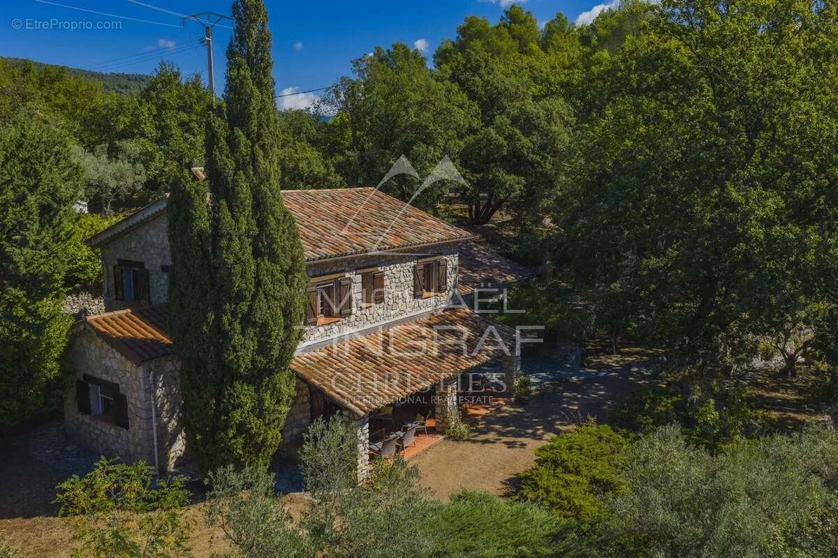 Maison à CALLAS