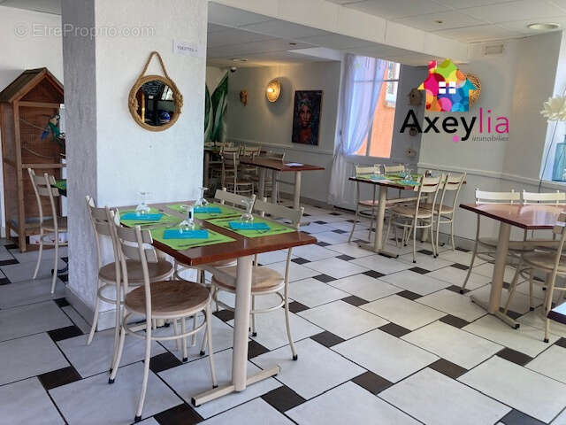 Commerce à BRIENNON