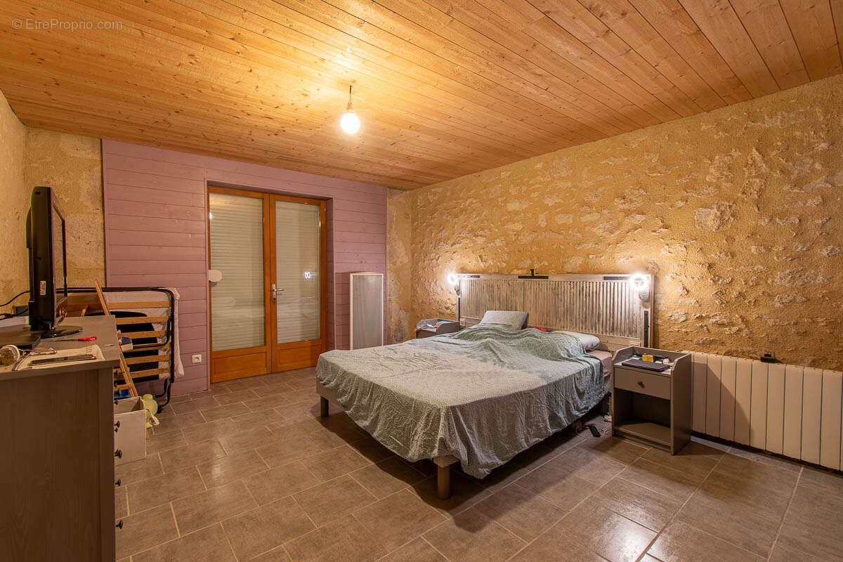 Maison Quincy 7 pièce(s) 160 m2 - photo 6