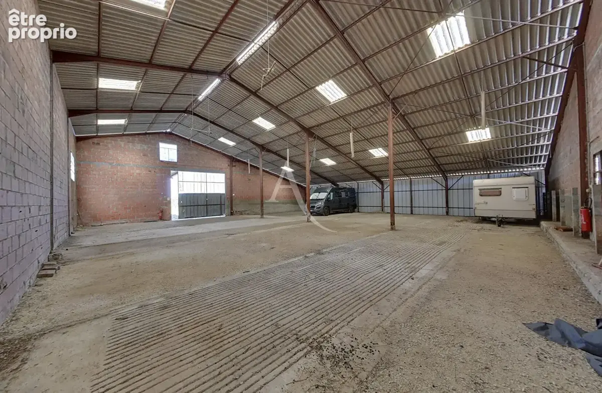 Vazerac Ferme rénovée 161 m2 habitables + gros volumes de stockages et hangars - photo 17