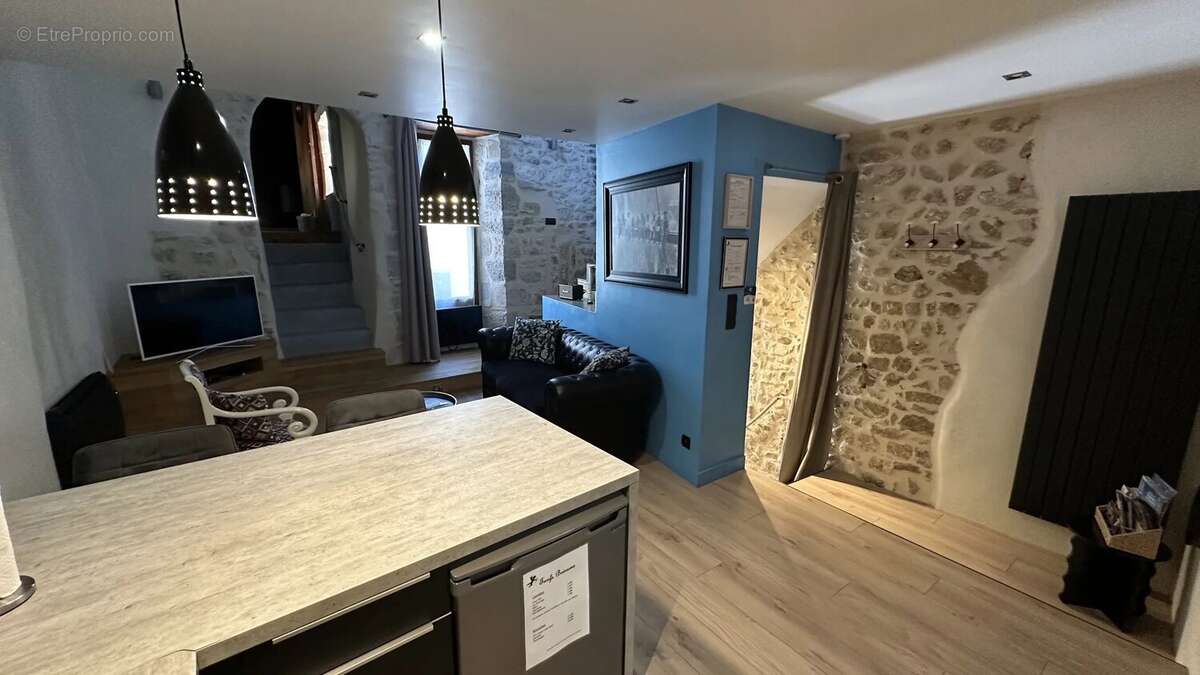 Maison à CHATEAUNEUF-DU-RHONE