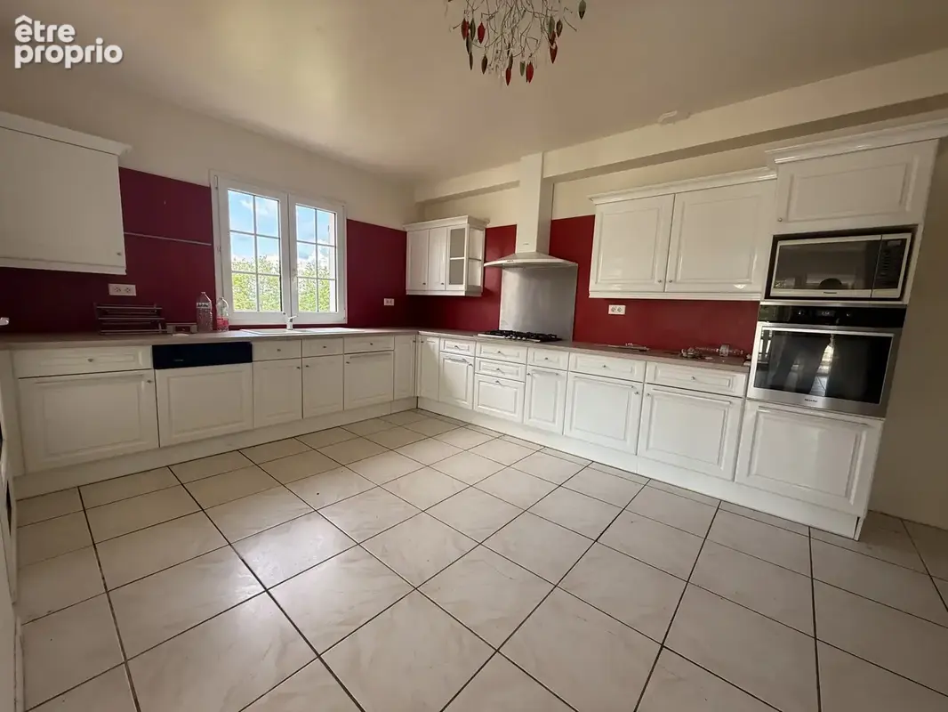 Maison 9 pièces 277 m² à vendre à Mauroux (46700) - photo 15