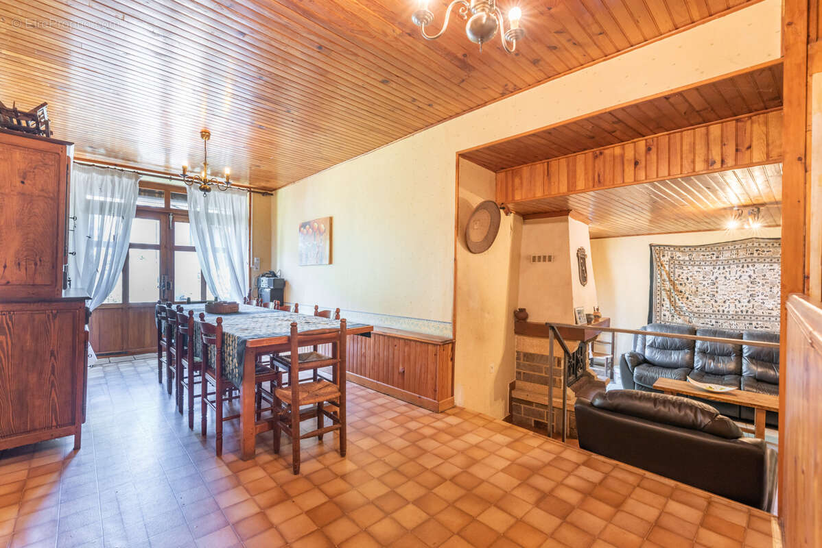 Maison à MONISTROL-D&#039;ALLIER