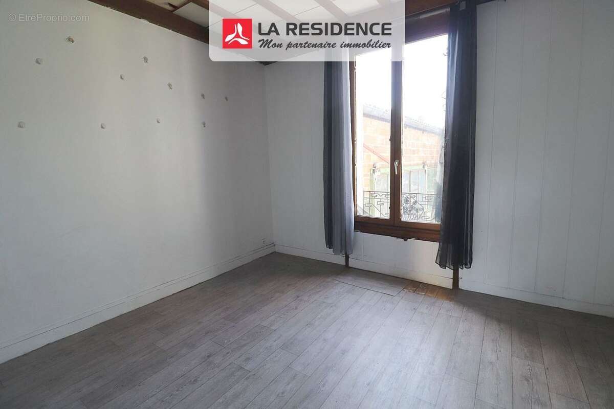 Maison à LA FRETTE-SUR-SEINE