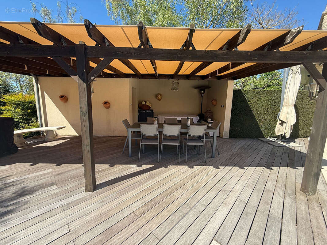 Maison à SAINT-SYMPHORIEN