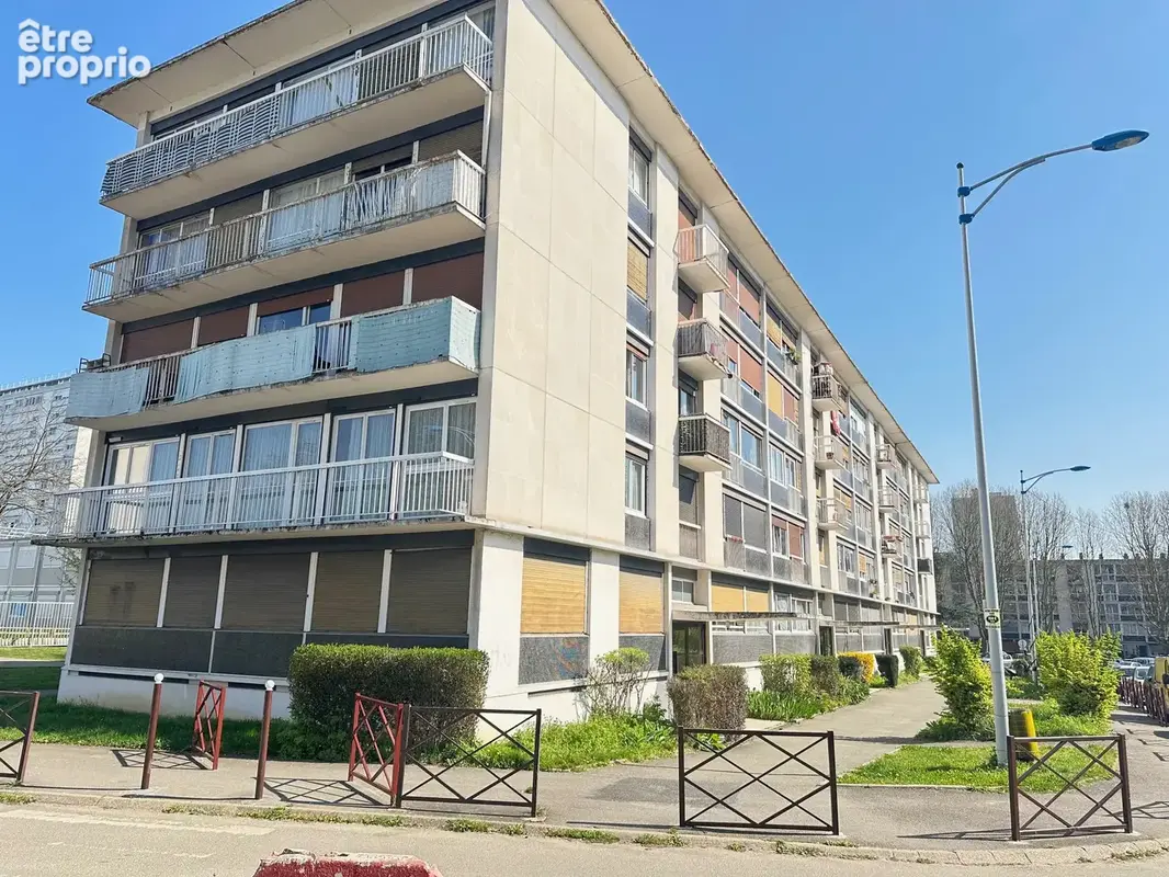 Proche des écoles / quartier calme - photo 10