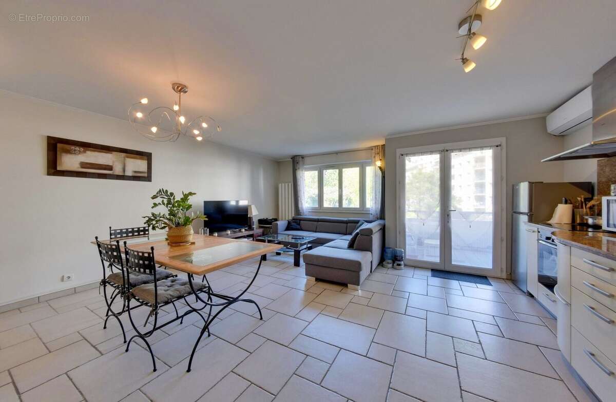 Appartement à GRENOBLE