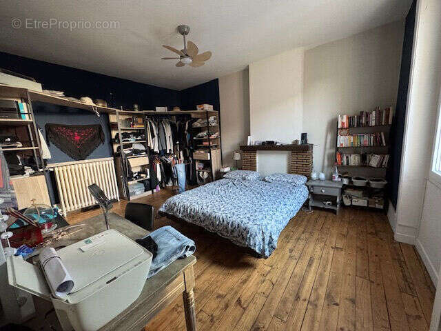 Photo 6 - Maison à LE CHAMBON-FEUGEROLLES