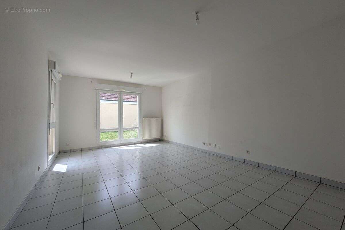 A vendre - brevonnes – 31 rue de la gare - photo 4