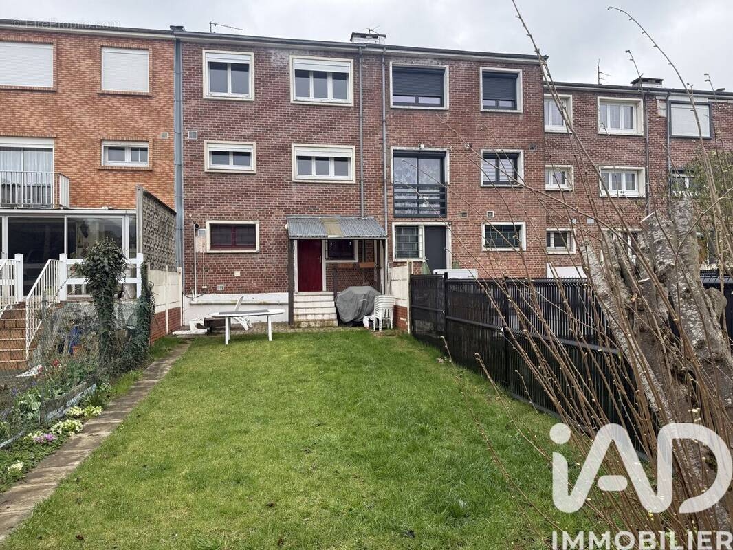 Photo 1 - Maison à ANGRES