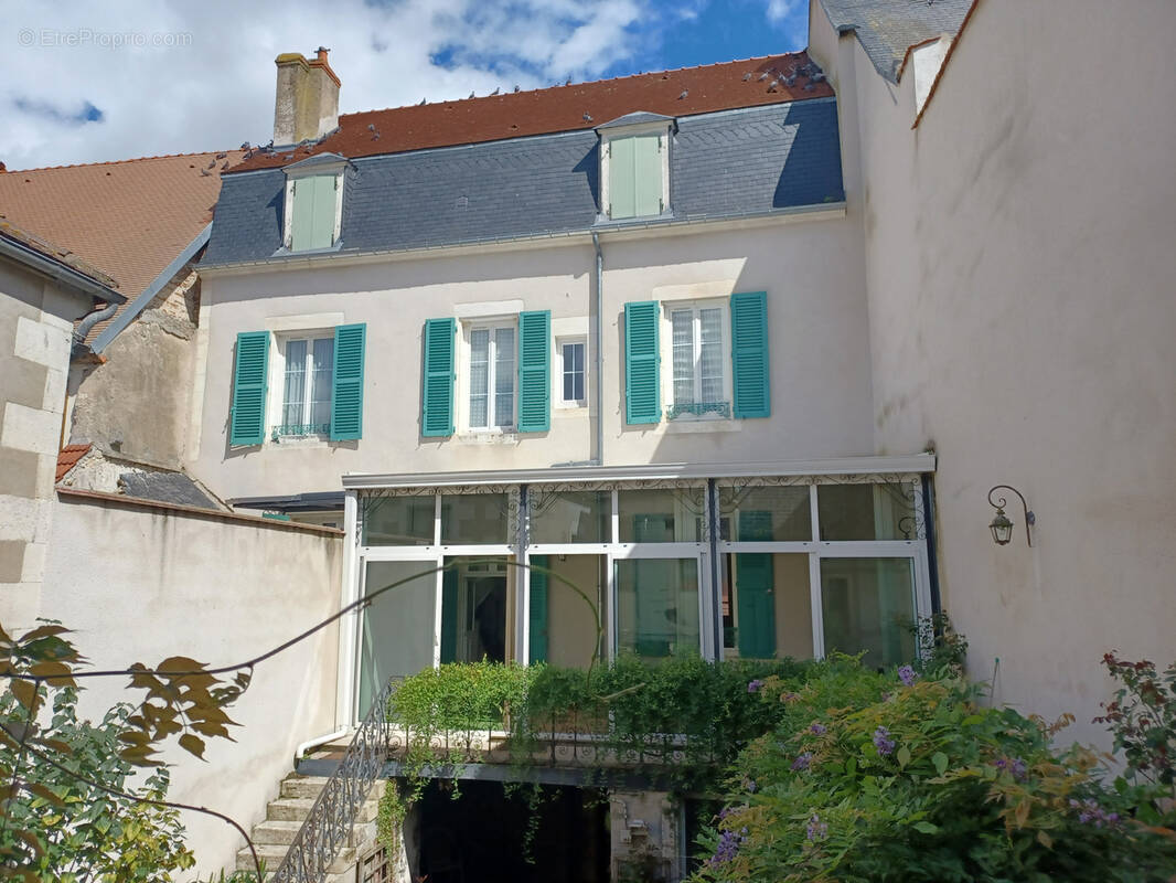 Maison à LA CHARITE-SUR-LOIRE