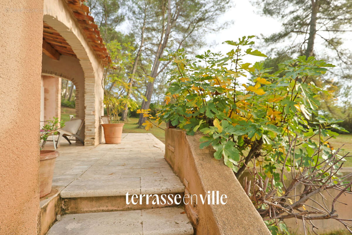 Maison à AIX-EN-PROVENCE