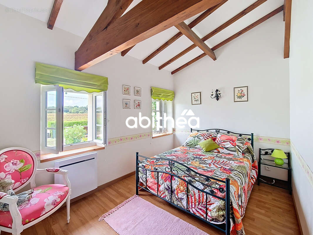 Maison à SAINT-GEORGES-DE-DIDONNE