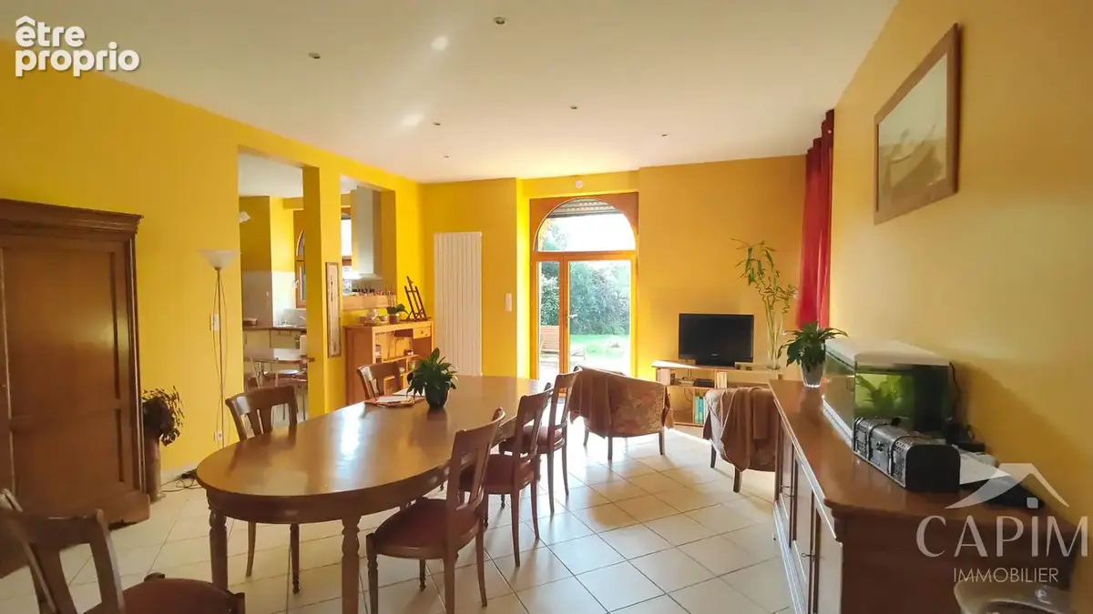 Maison pierre Javené, 213m²utile, 187m² hab, 5ch, dont 2 RDC avec SDE, terrain 1351m², FO - photo 4