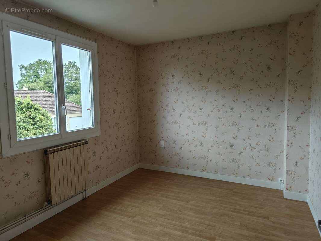 Maison à LA SOUTERRAINE