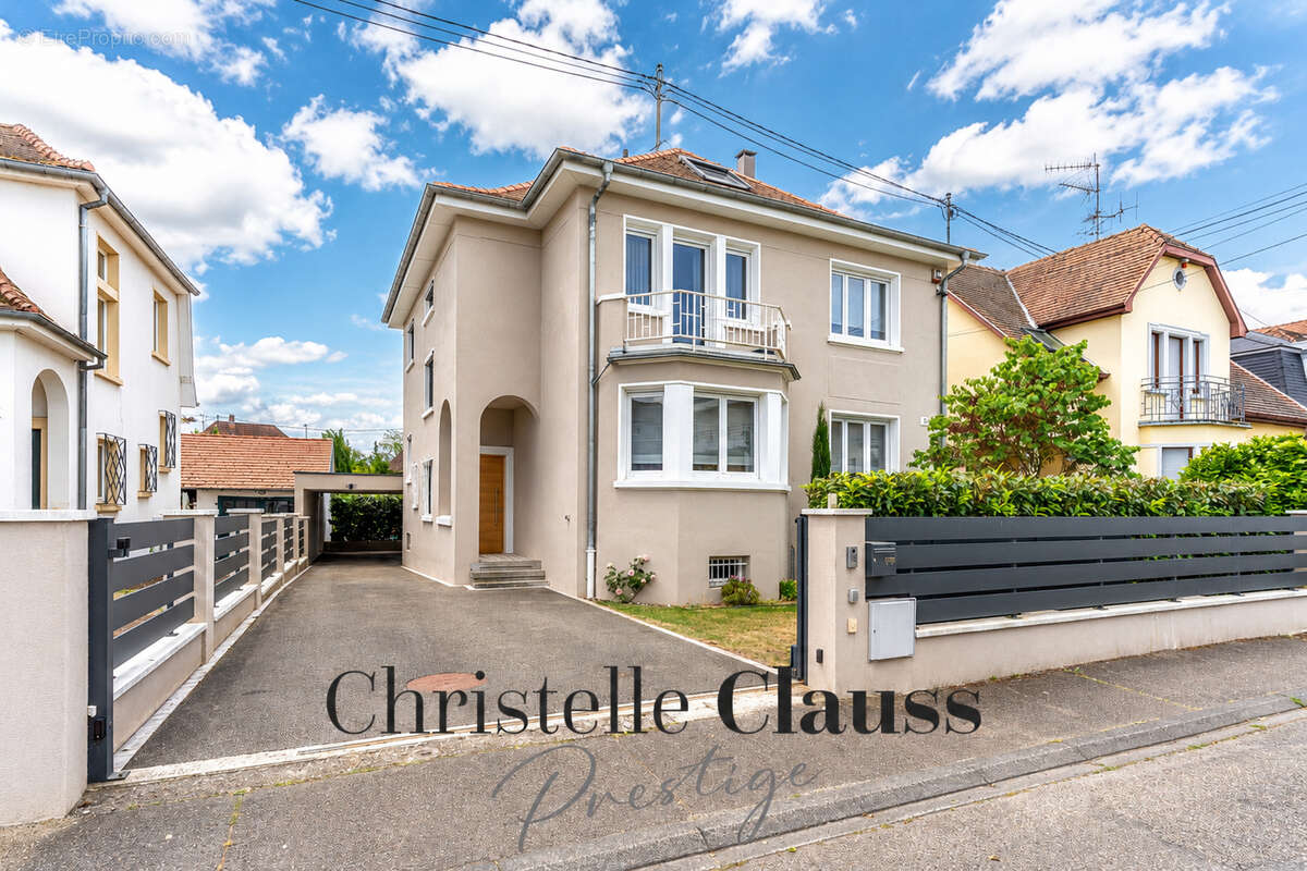 Maison de Maître 185 m² - photo 3