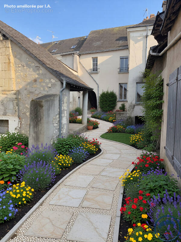 Maison à SAINTE-MAURE-DE-TOURAINE