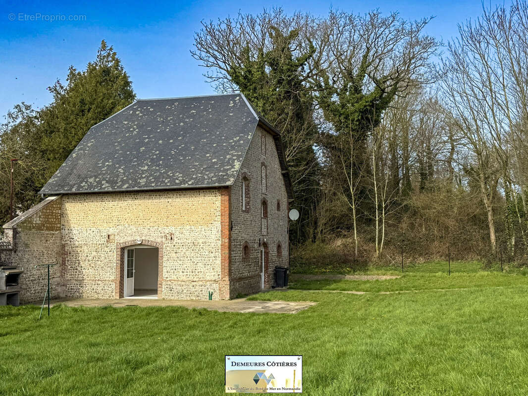 Maison à LES LOGES