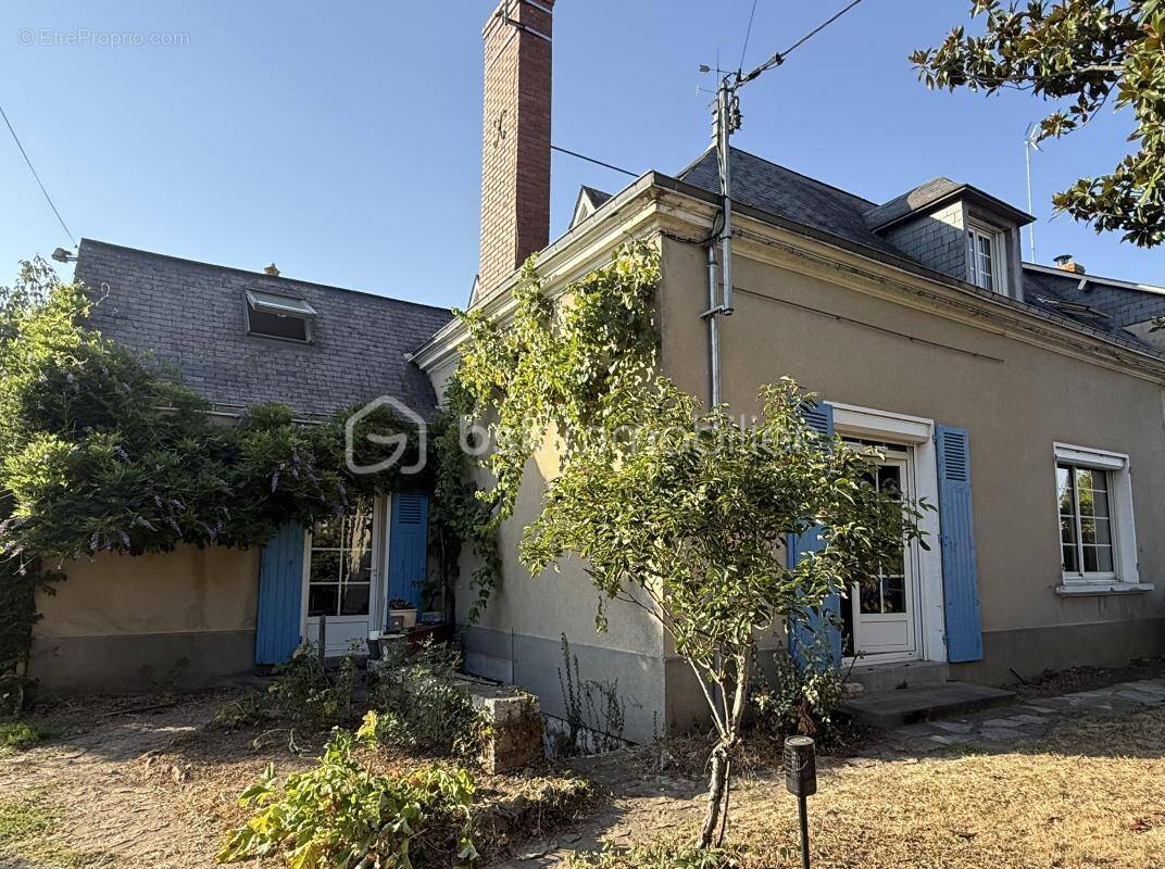 Maison à SAINTE-JAMME-SUR-SARTHE