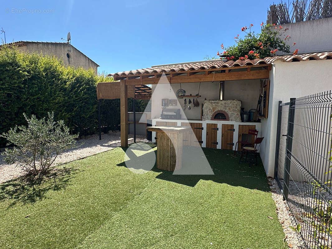 Maison à SAINT-MAXIMIN-LA-SAINTE-BAUME