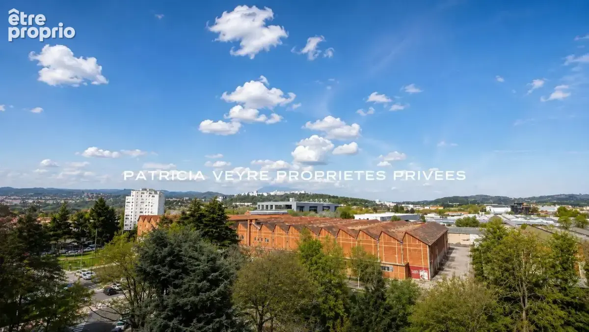 Appartement à SAINT-ETIENNE