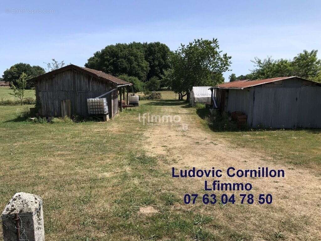 Maison à CHATEAU-CHERVIX