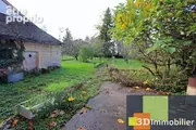 TERRAIN ET DEPENDANCE - Maison à LONS-LE-SAUNIER