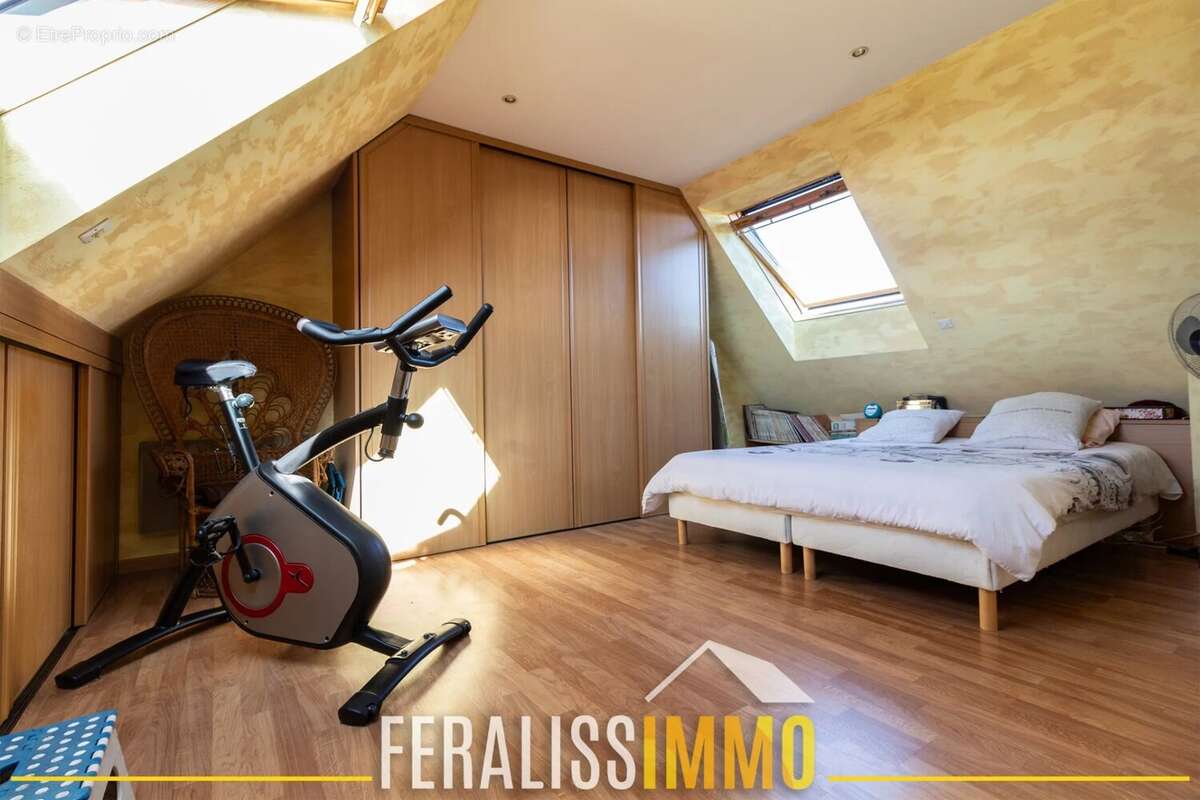 Maison à COURDIMANCHE