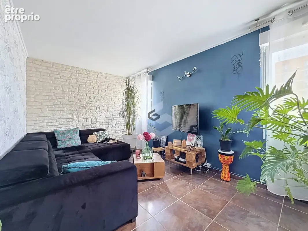 Appartement 78 m² à Reims  - photo 3
